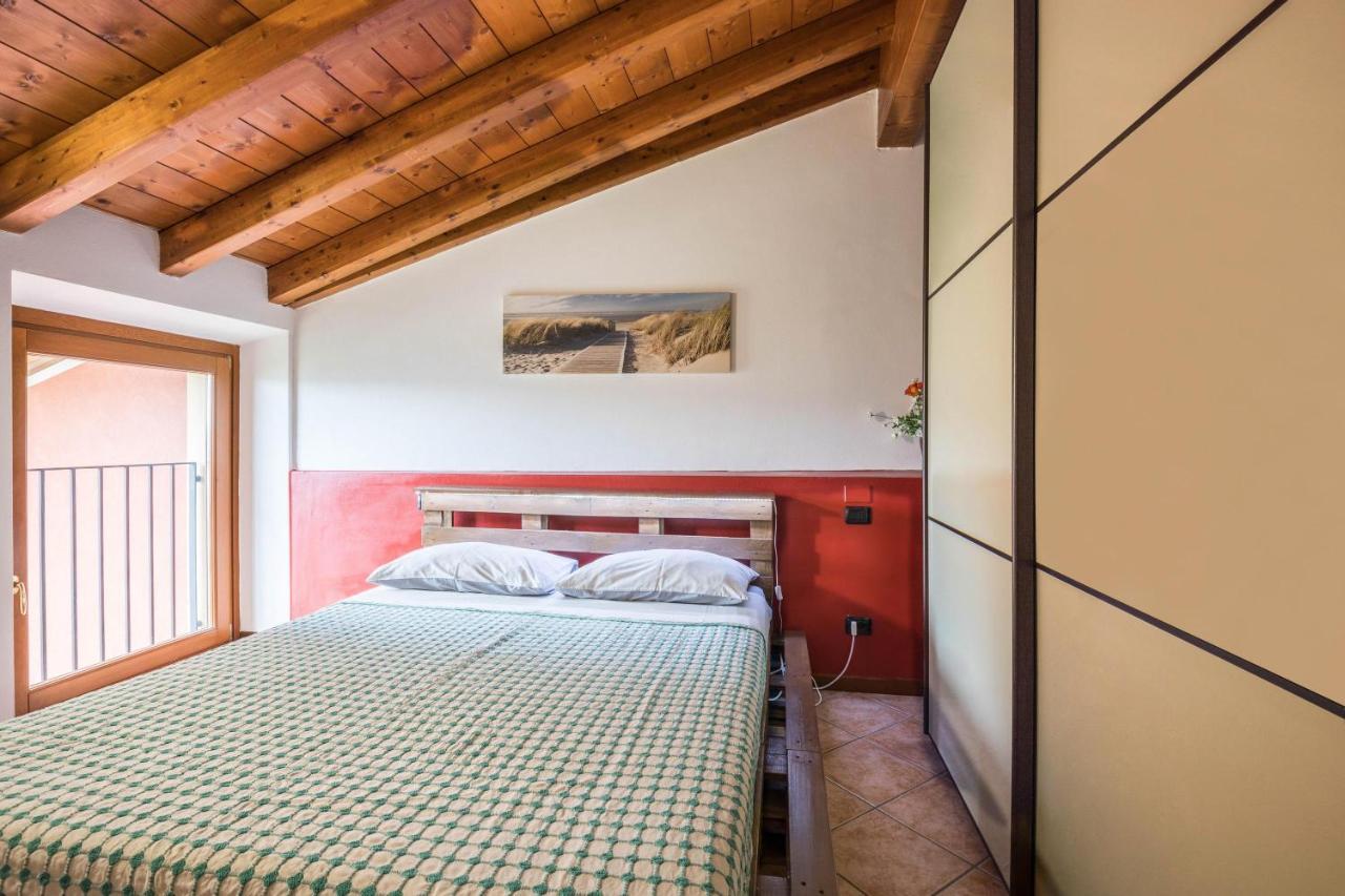Casa Mandello Apartment Salo Ngoại thất bức ảnh